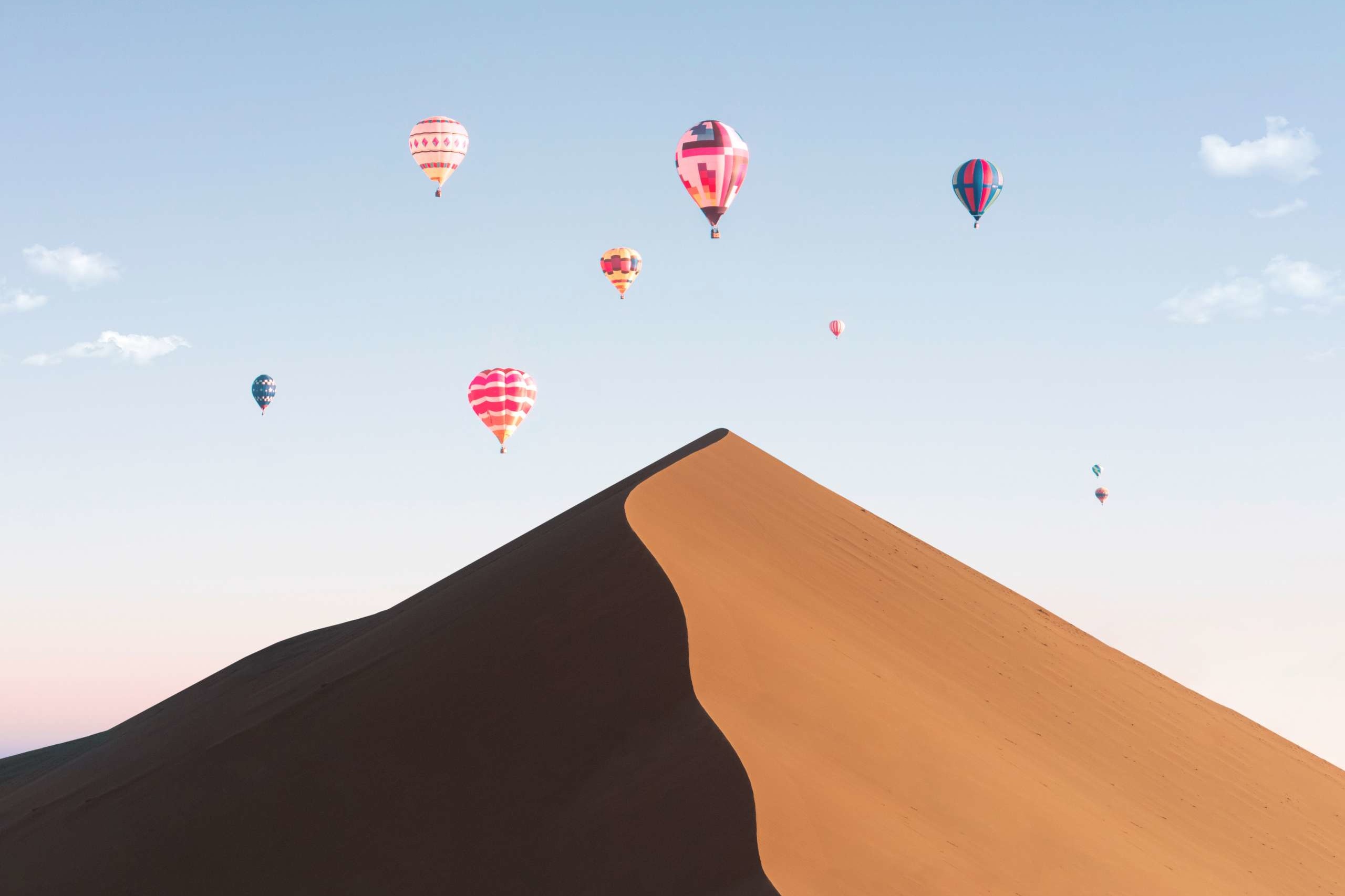 Hot-air ballooning in Dubai